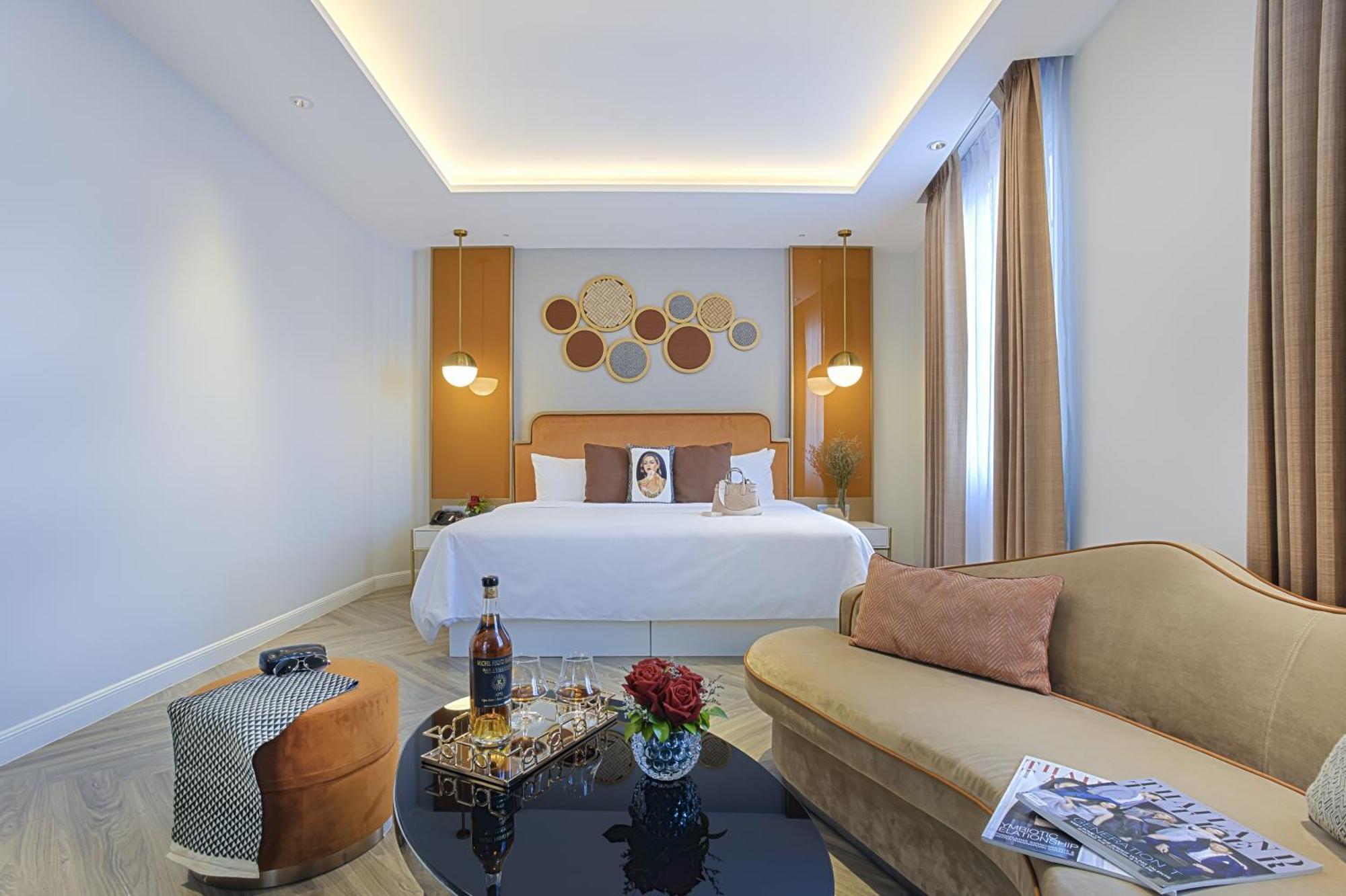 La Seine Hotel Vientiane Buitenkant foto