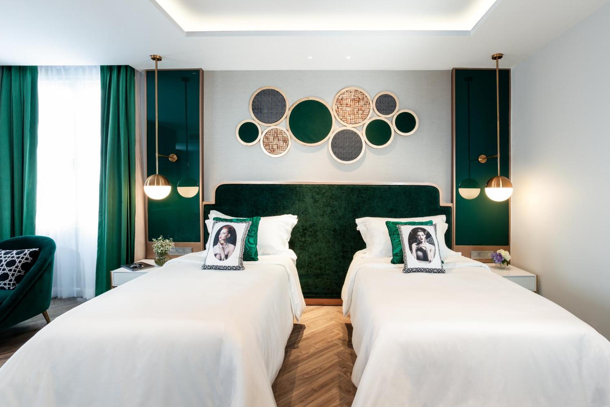 La Seine Hotel Vientiane Buitenkant foto